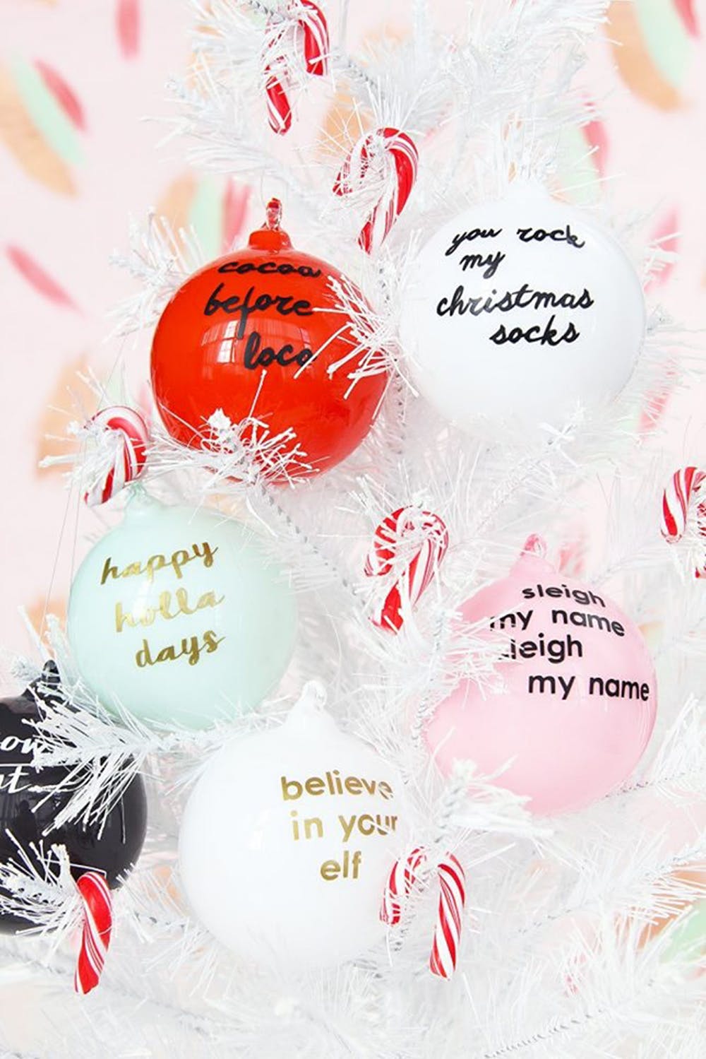 DIY-punny-Christmas-ornaments