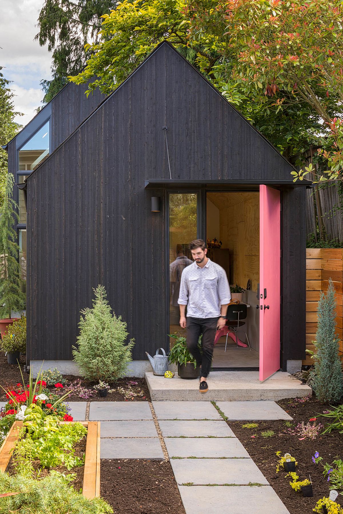 Entrance to the Granny Pad in Seattle