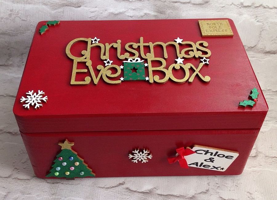 Fabulous-red-Christmas-Eve-Gift-Box-idea