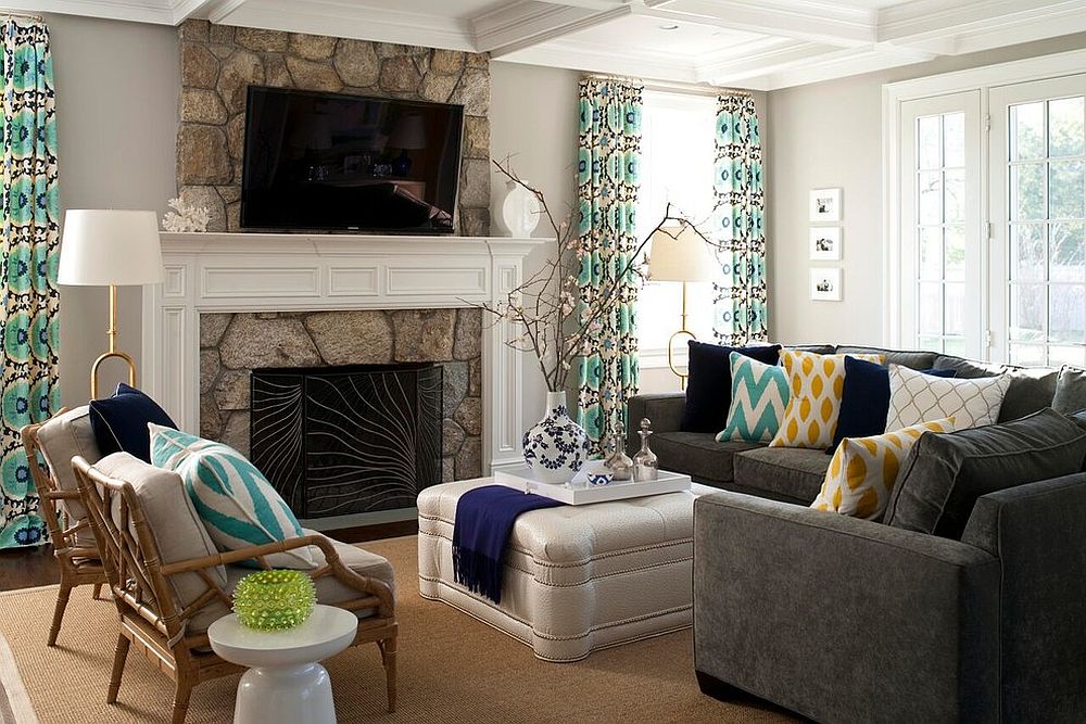 25 Exquisite Gray Couch Ideas For Your, What Colour Goes With Charcoal Grey Sofa