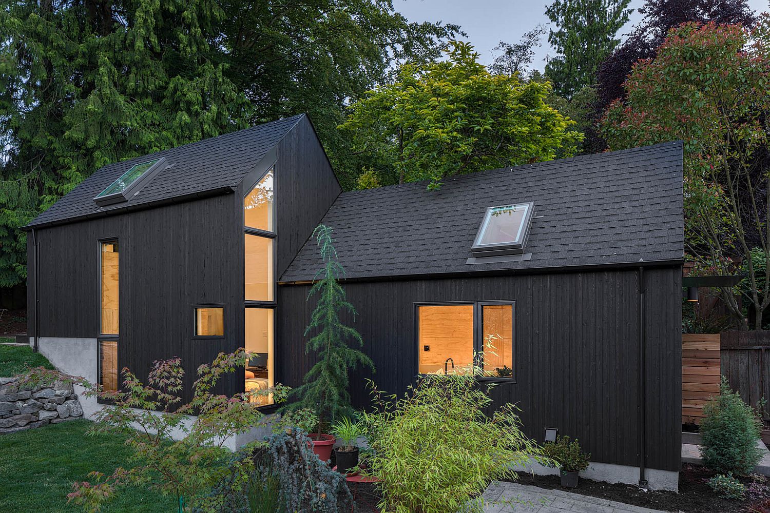 Old garage turned into an independant tiny home in Seattle