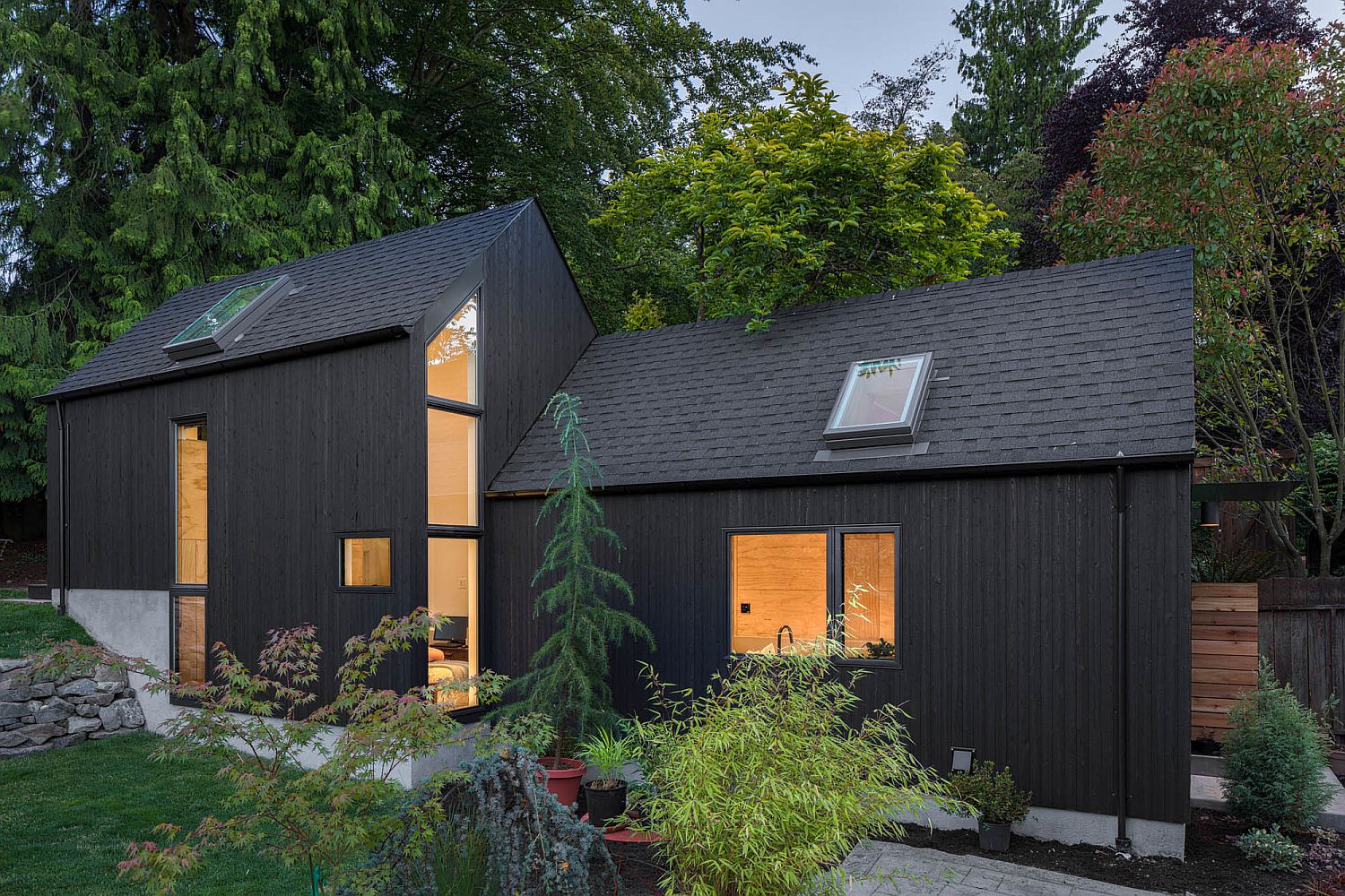 Seattle Garage Turned Into Functional ‘Granny Pad’