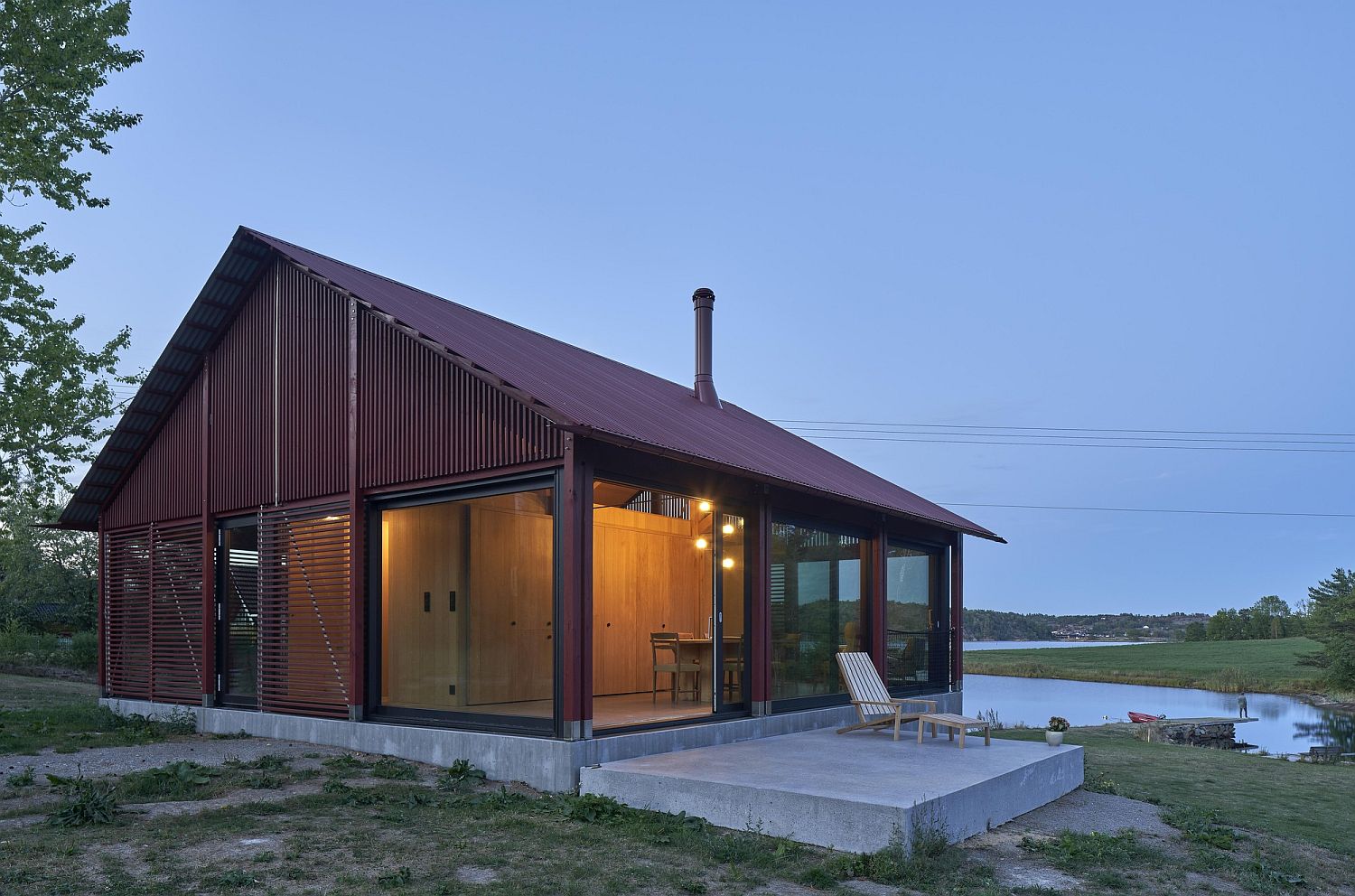 Red and glass exterior of Cabin Sandefjord