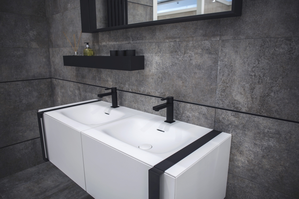 Stone-like-ceramic-tiles-and-white-vanity-with-white-KRION-Bath-washbasin