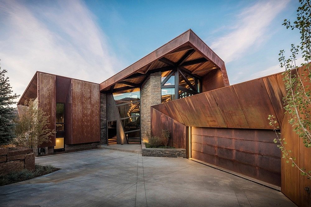 Wood and stone exterior of the modern mountain home