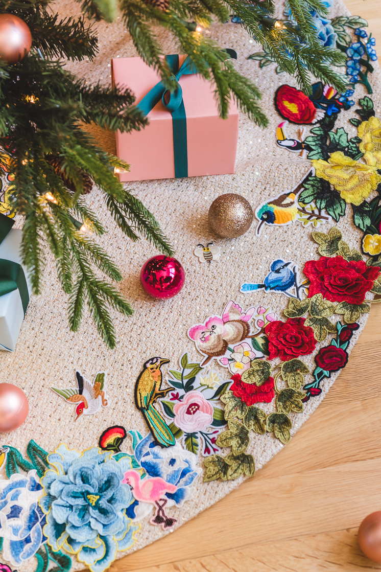 Applique Tree Skirt from The House That Lars Built