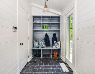 Small and Stylish Mudroom Designs For Any House