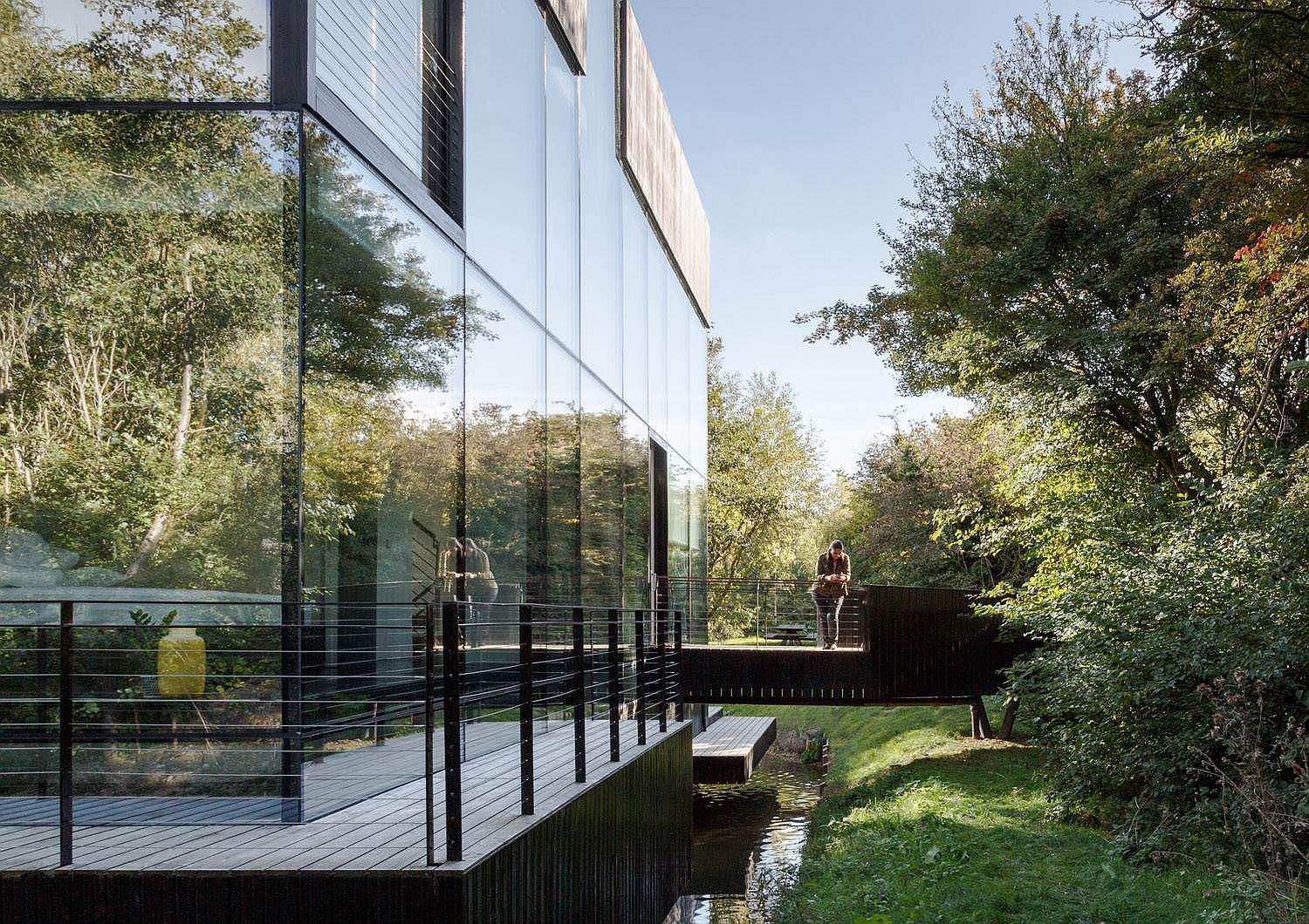 Glass Villa on the edge of a lake