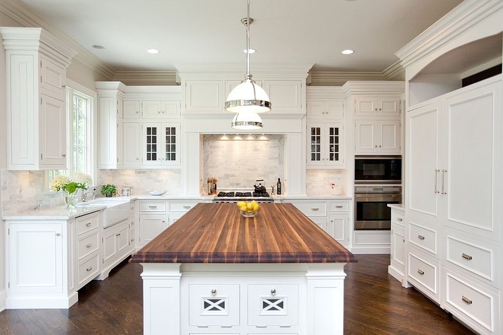 25 Dream Kitchens in Wood and White Refined, Cozy and Functional