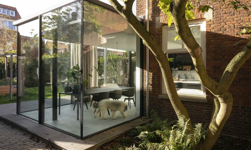 Glass Extension Breathes Life into 1920’s Brick House in the Hague