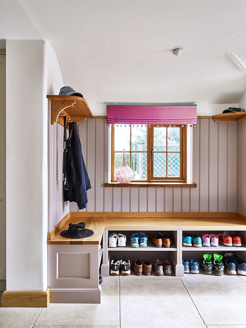 Organizing footwear in the mudroom with ease