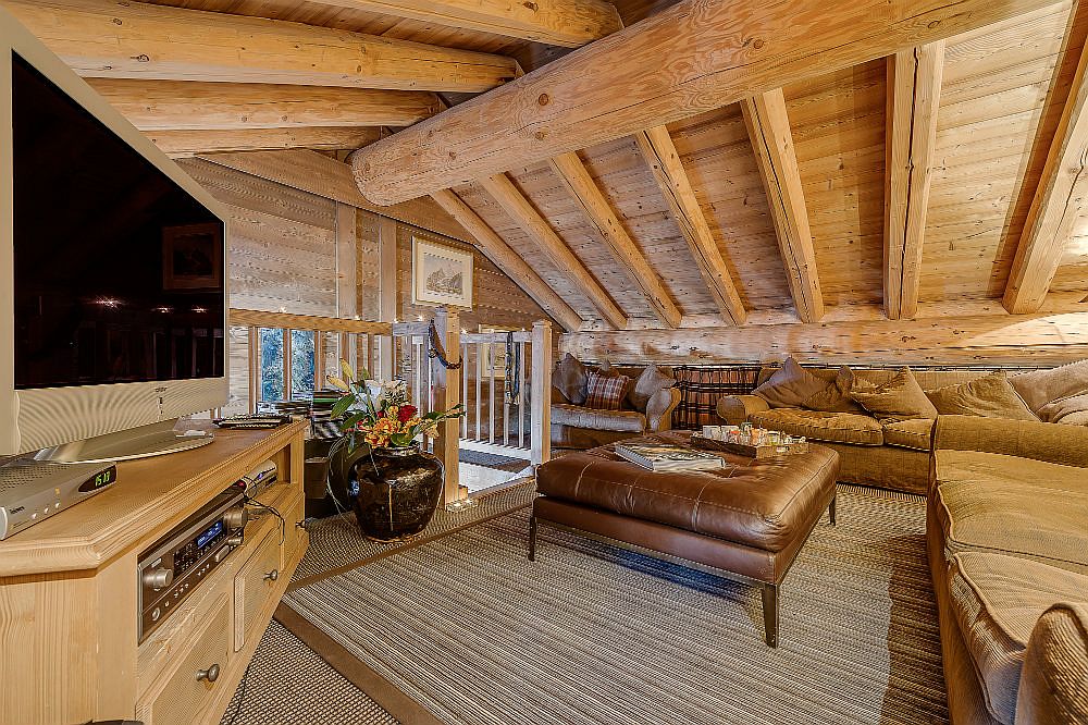 Study room with TV inside the luxurious French chalet