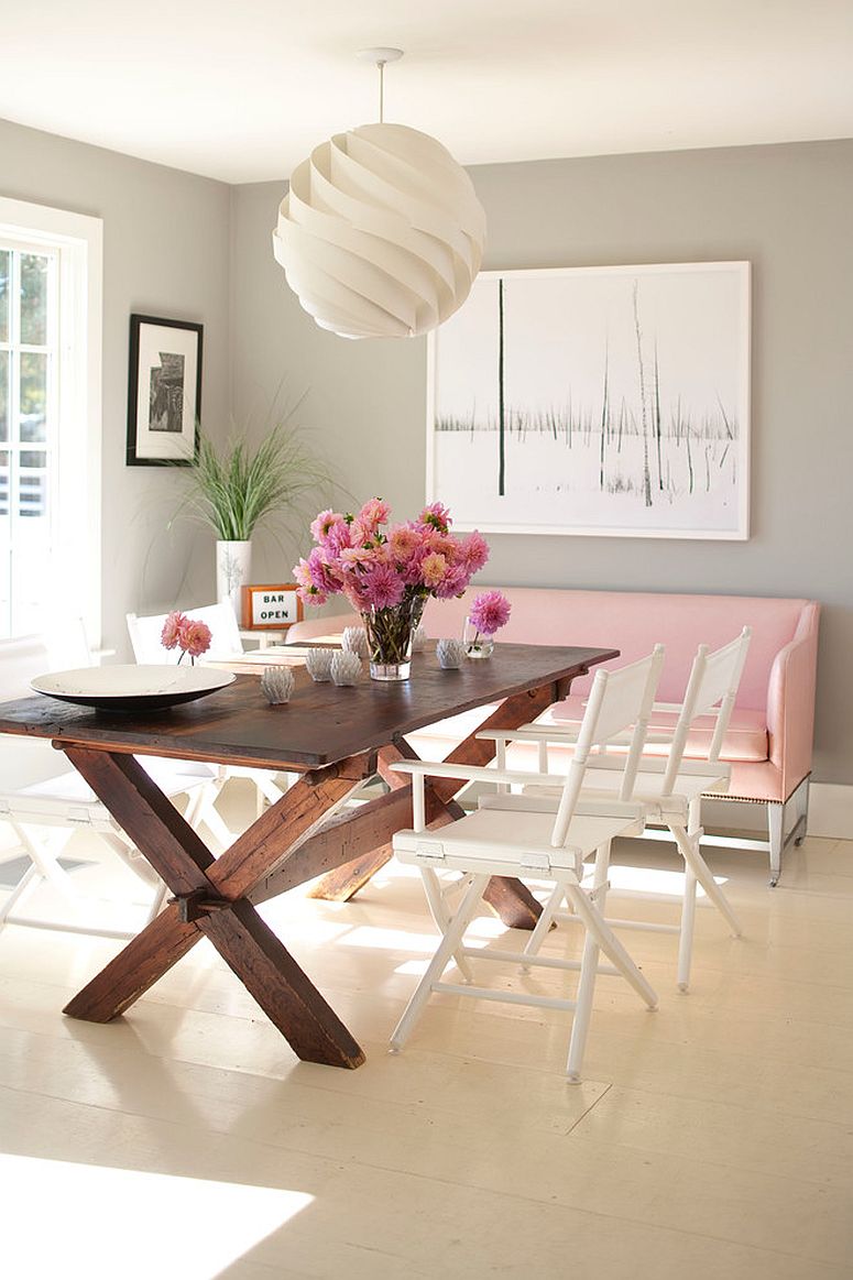 White-pendant-light-adds-pattern-without-altering-the-color-scheme-of-the-dining-space