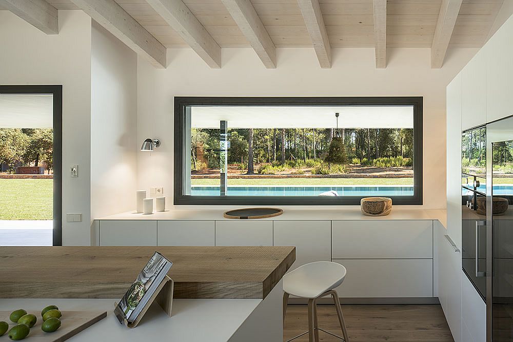 Wooden-kitchen-island-coutertop-for-the-kitchen-in-white