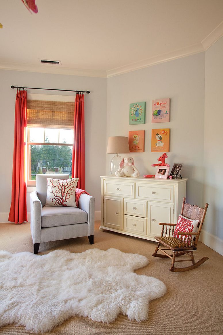 Beautiful-dark-coral-drapes-for-the-modern-bedroom-in-white