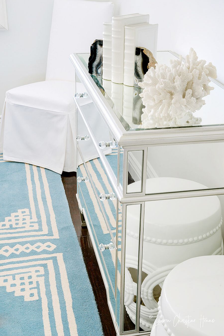 Blue, acryclic and white combine to create the perfect, relaxing cabana