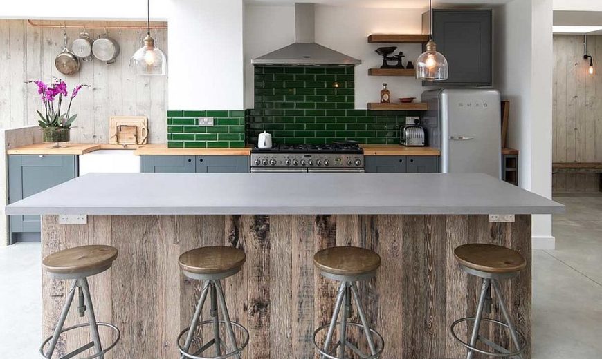 Trendy Colorful Kitchen Backsplashes: From Blue and Green to Copper and Black!