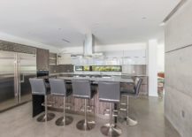 Contemporary-kitchen-in-white-and-gray-217x155