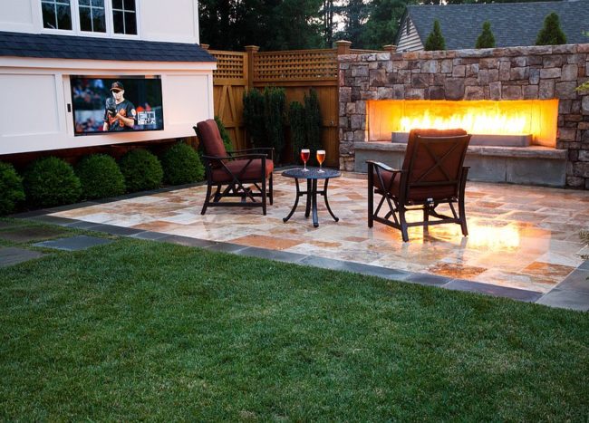Taking the Home Theater Outdoors: From Poolside Hangouts to Patios ...