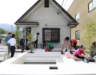 Bringing the Community Together: Pit Terrace Outside Japanese Barber Shop