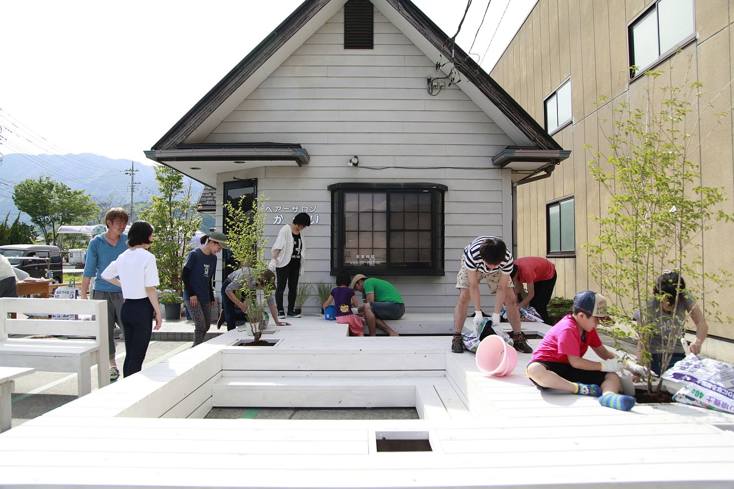 Bringing the Community Together: Pit Terrace Outside Japanese Barber Shop