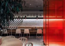 Look-inside-the-charming-and-minimal-Pizza-22-outlet-in-Moscow-217x155