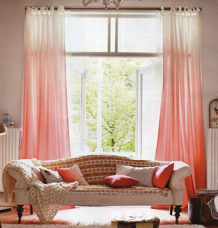 Ombre style coupled with coral beauty in the living room