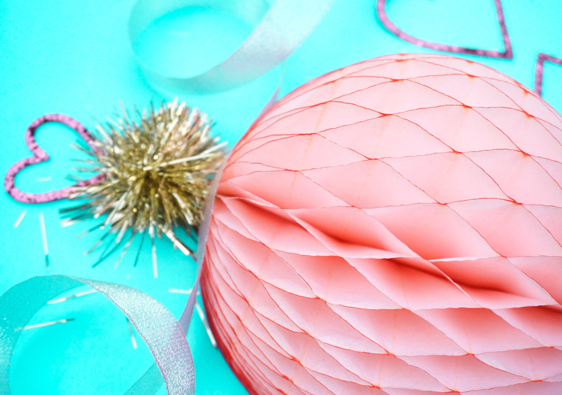 Pink-honeycomb-ball
