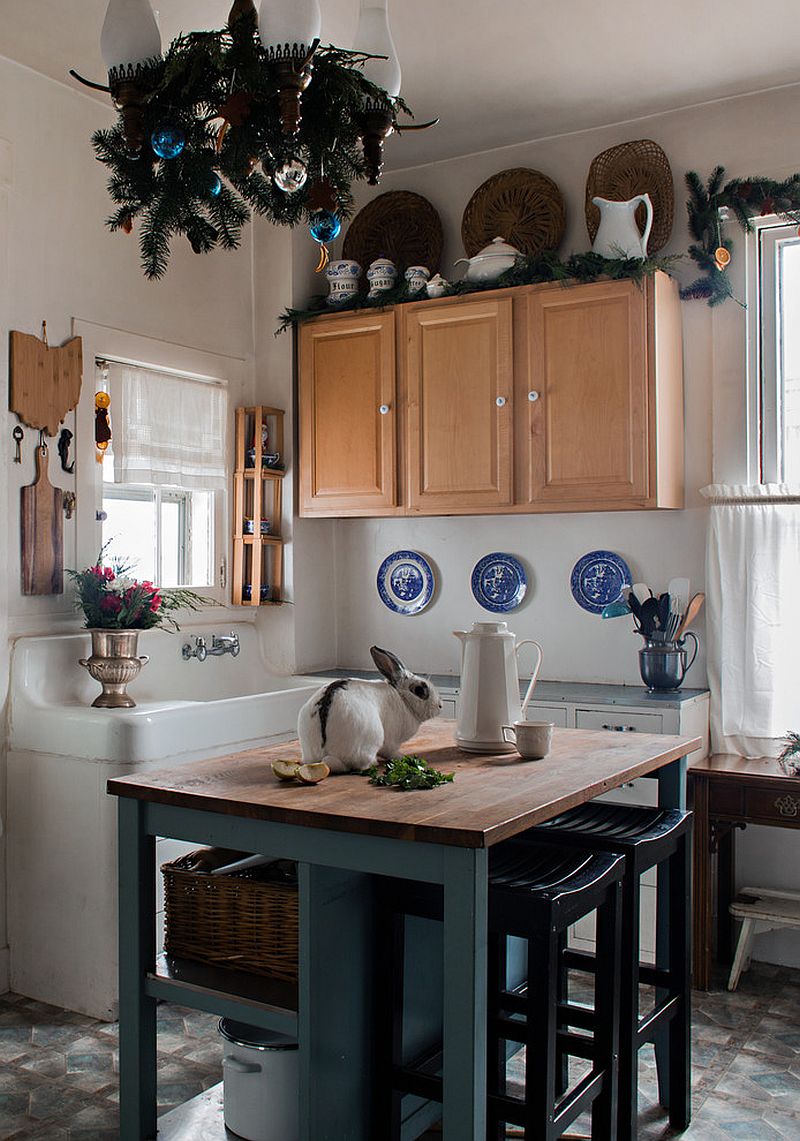 Small farmhouse kitchen in white and wood with a bit of festive cheer