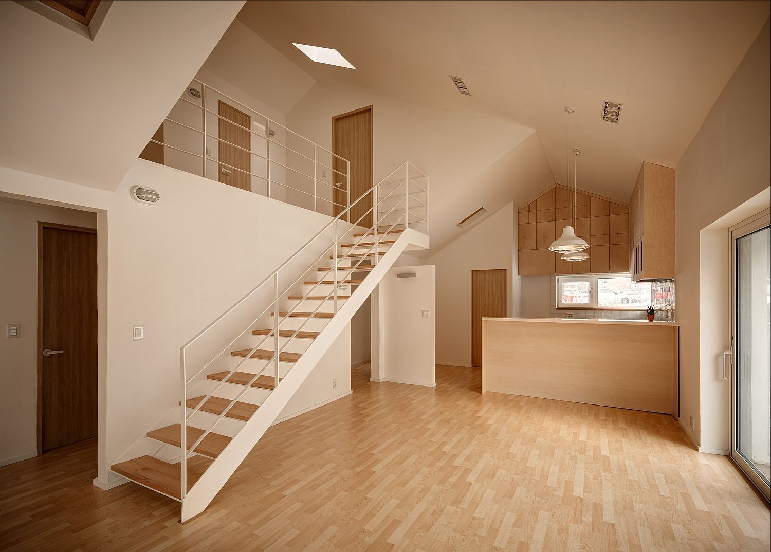 Smart-stairway-that-also-saves-on-space
