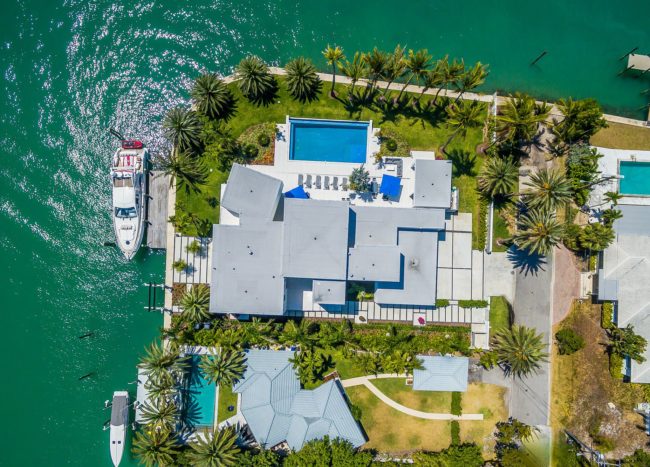 Breathtaking $8.5 Million Waterfront Home in Miami Exudes World-Class ...