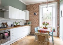 Tiny-window-seat-for-the-eclectic-kitchen-with-a-small-dining-table-217x155