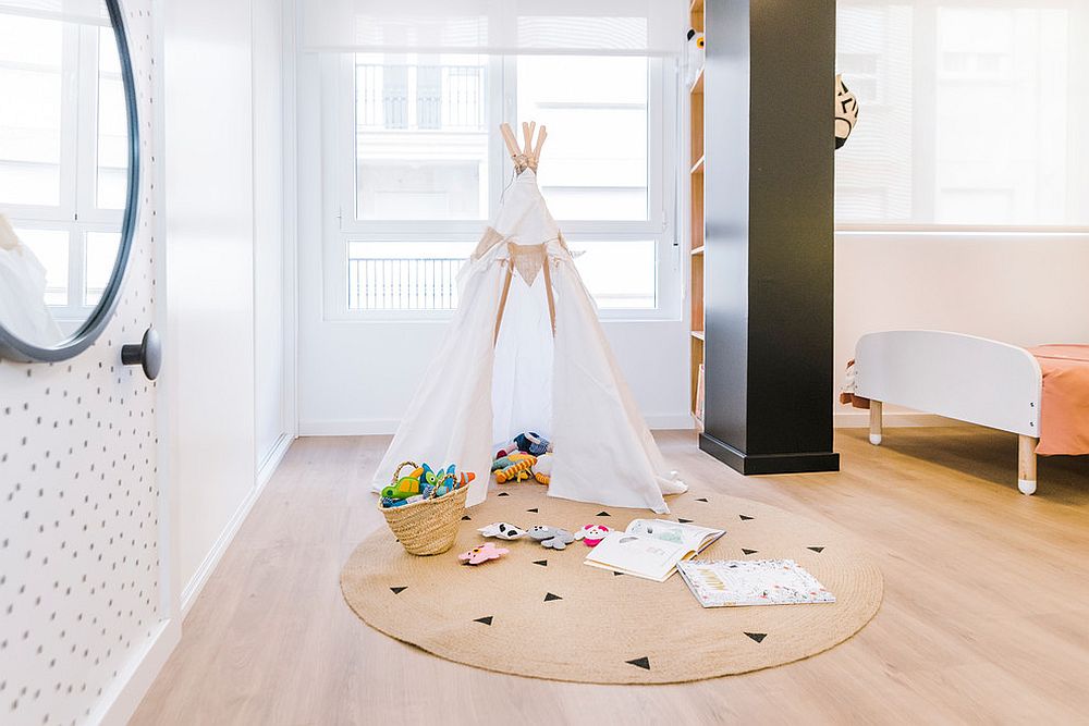 Natural Wood Kids Furniture in Kids' Rooms - by Kids Interiors