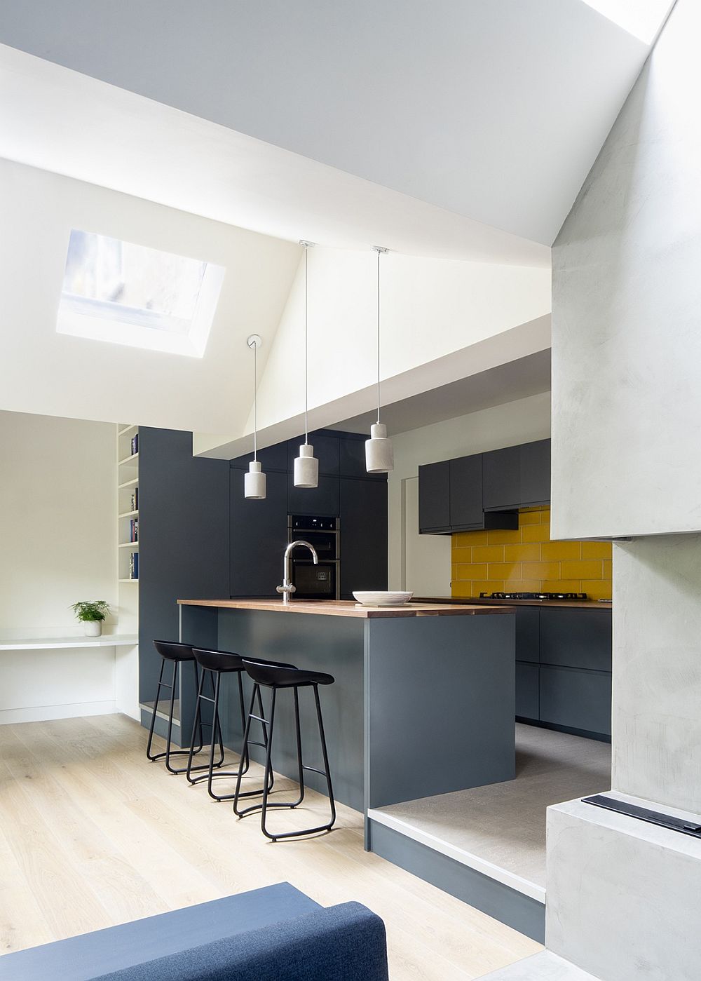 Yellow-coupled-with-bluish-gray-in-the-kitchen