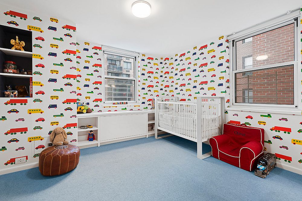 Boys-nursery-with-wallpaper-pattern-that-feels-refreshing-and-vibrant