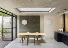 Dining-area-of-the-Lauriston-Road-House-217x155