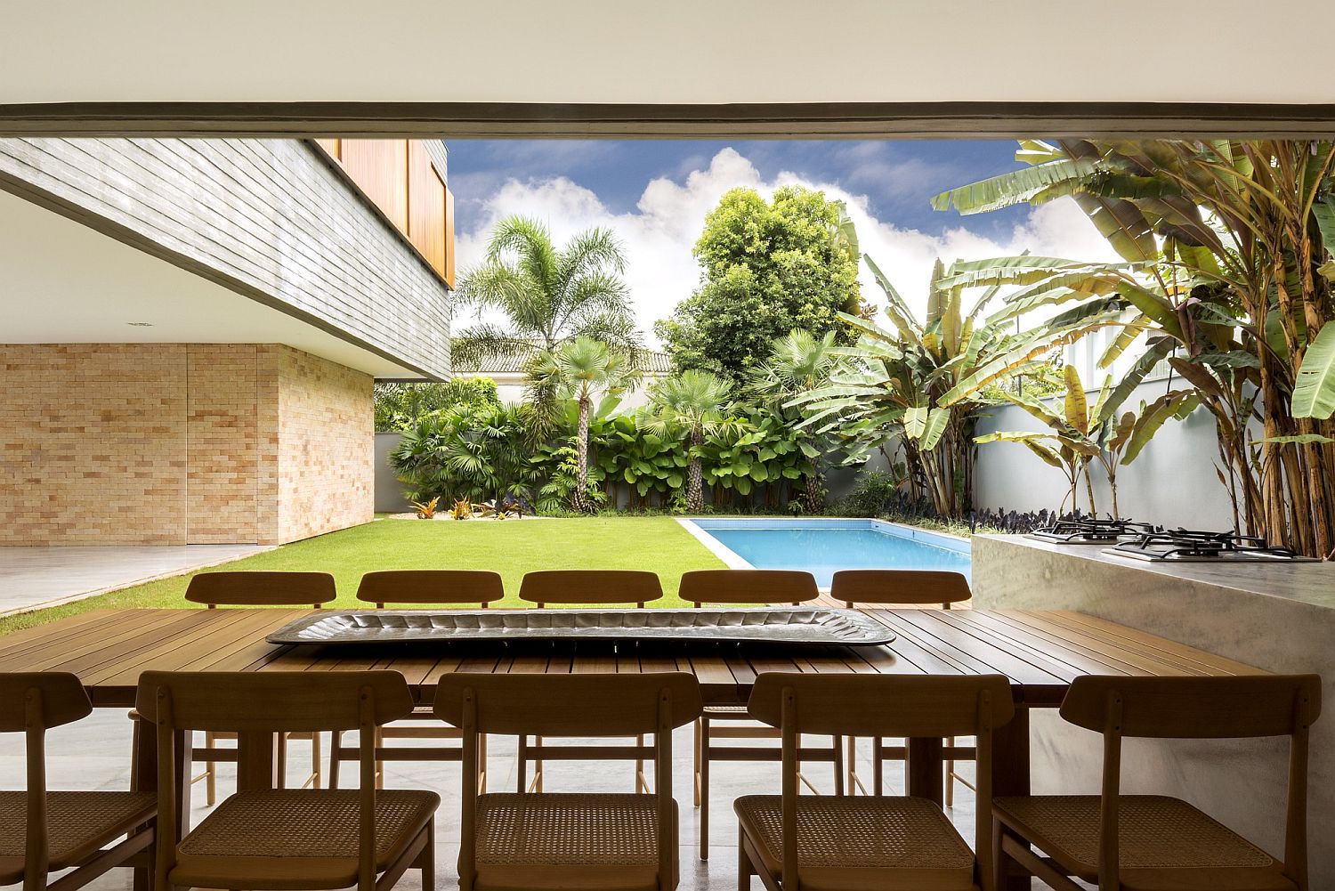 Garden and pool area of the Brazilian home