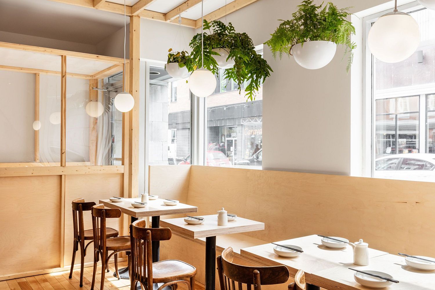 Large windows bring in ample light illuminating the diner