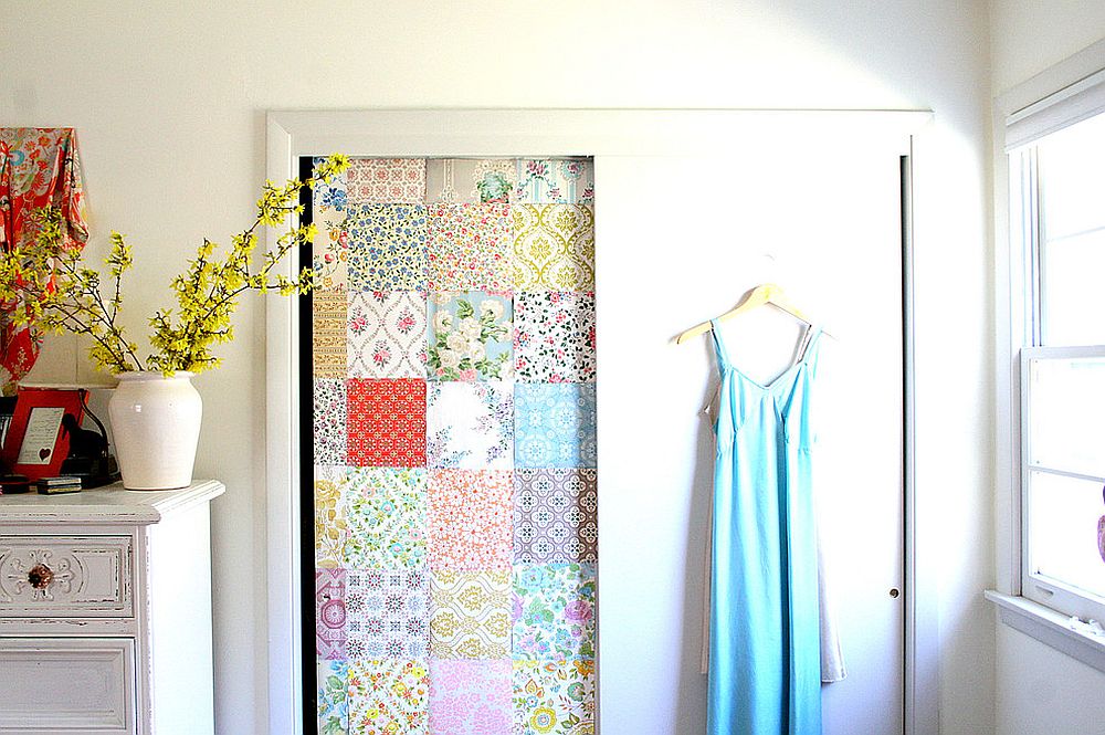 Patchwork wallpaper for the bedroom closet helps embrace the shabby chic style