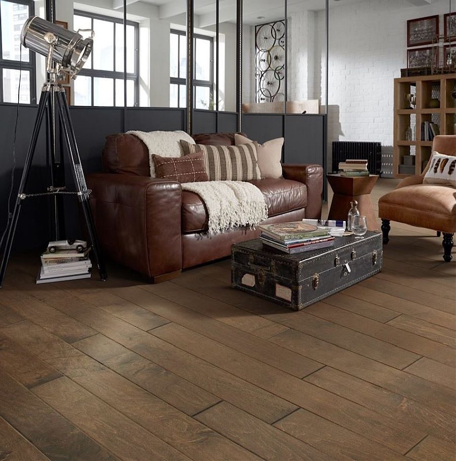 Simple vintage trunk center table for the smart modern living room