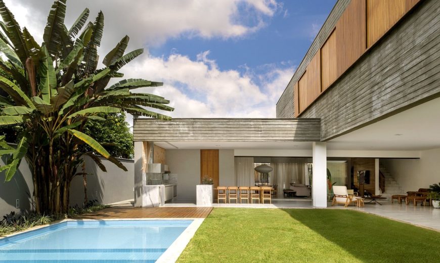 Expansive L-Shaped Brazilian Home Embraces the Outdoors in Vernacular Style
