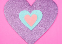 Valentine-glitter-heart-217x155