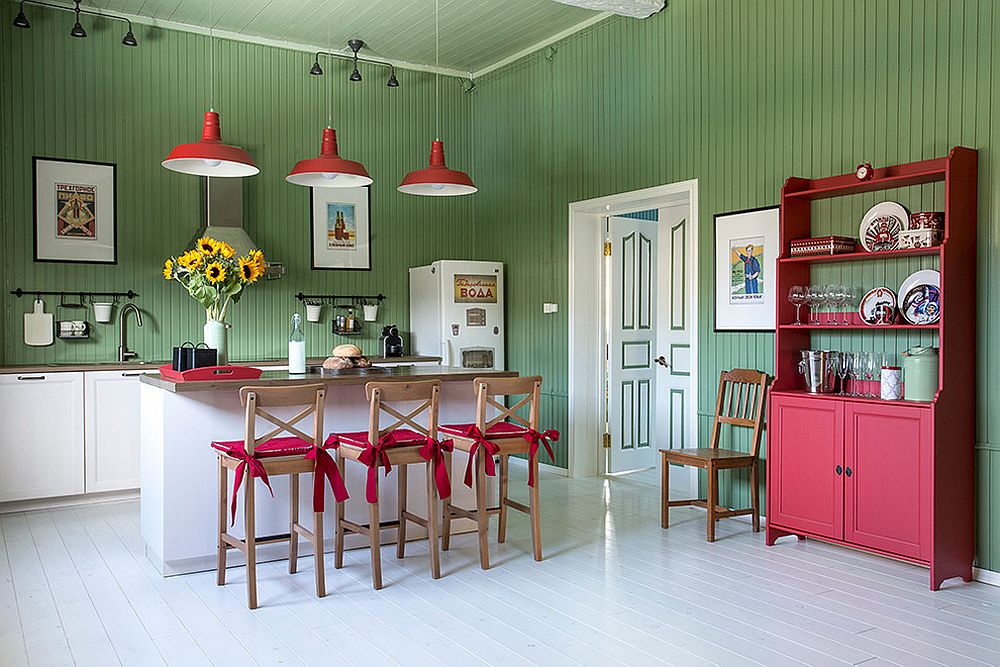 Green and Red Kitchen Accessories in a Festive Kitchen - Soul & Lane