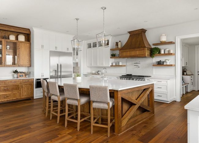 Hot Trends: 20 Best Farmhouse Style Kitchens In White And Wood 