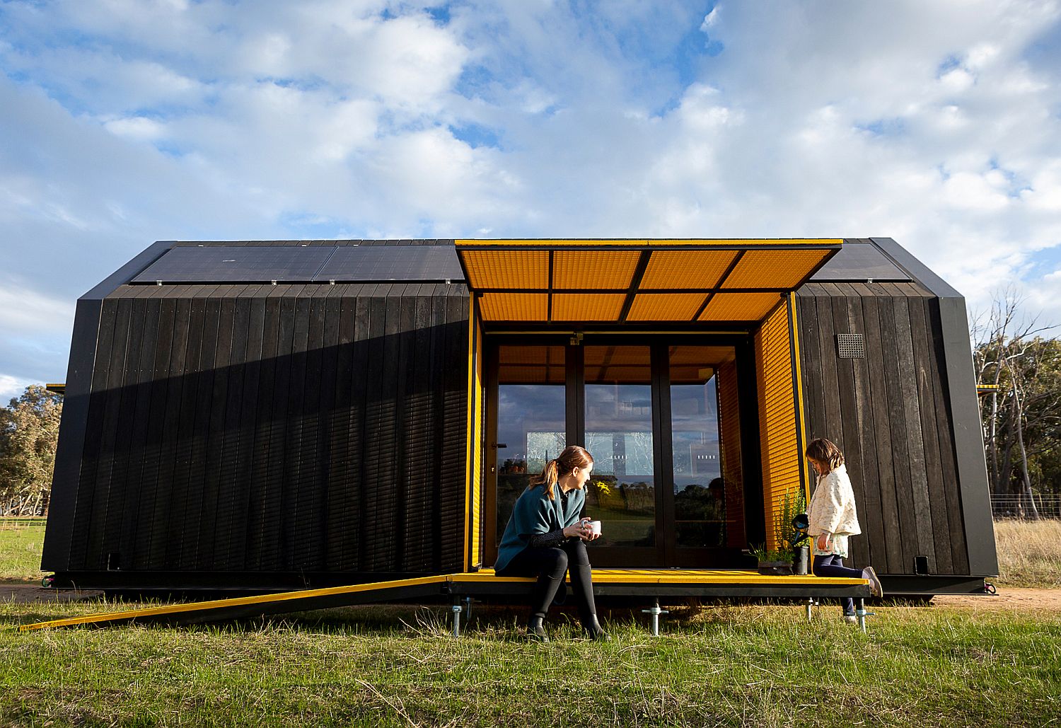Modular-and-off-grid-tiny-home-full-of-green-features