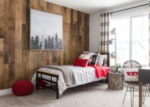 Reclaimed-wood-is-agreat-way-to-bring-character-to-the-bedroom-in-style-217x155