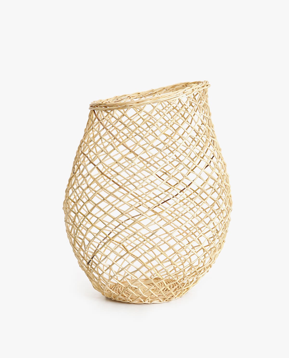 Round woven basket from Zara Home