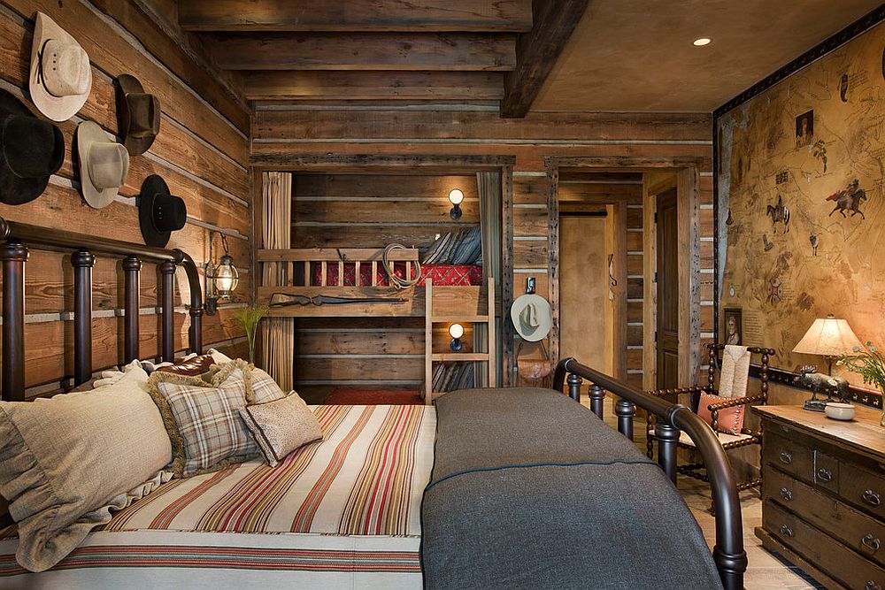 Ceiling beams like an organic part of the rustic bedroom