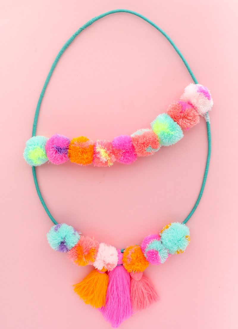 DIY Easter egg wreath from Kailo Chic