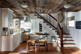 Kitchens with Wooden Ceiling: Adding Warmth and Elegance in Style